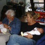 opa en oma busink op bezoek 21-08-2004