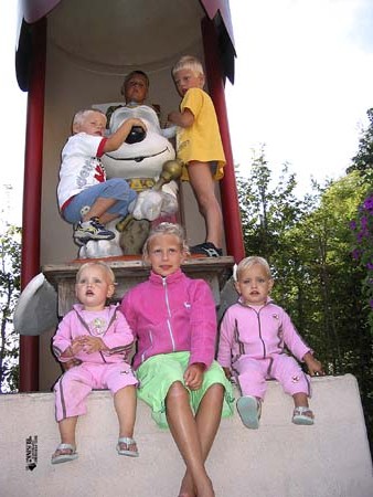 een dag je uit naar plopsaland met de fam van wijk 05-08-2006