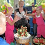 Verjaardag op weizigtschool Kimberly en Isabella 08-07-2009