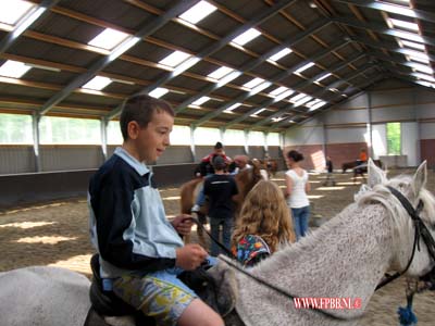 Filmpjes paard rijden en BBQ bij j familie van Leeuwen 31-07-2010